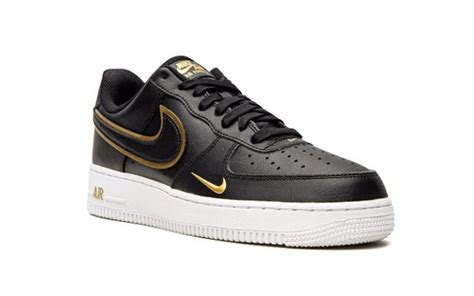 nike air force 1lv8 3 zwart met goud|nike air force 1 low 07.